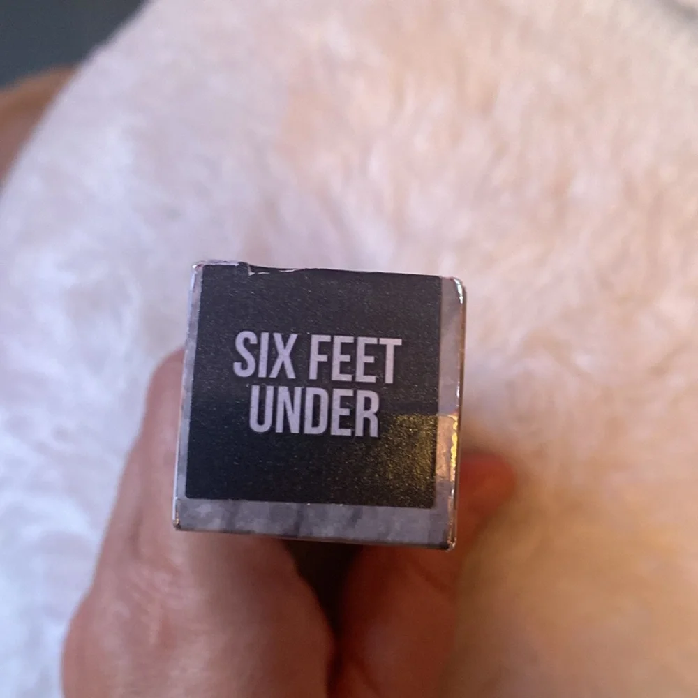 New Jeffree Star Six Feet Under